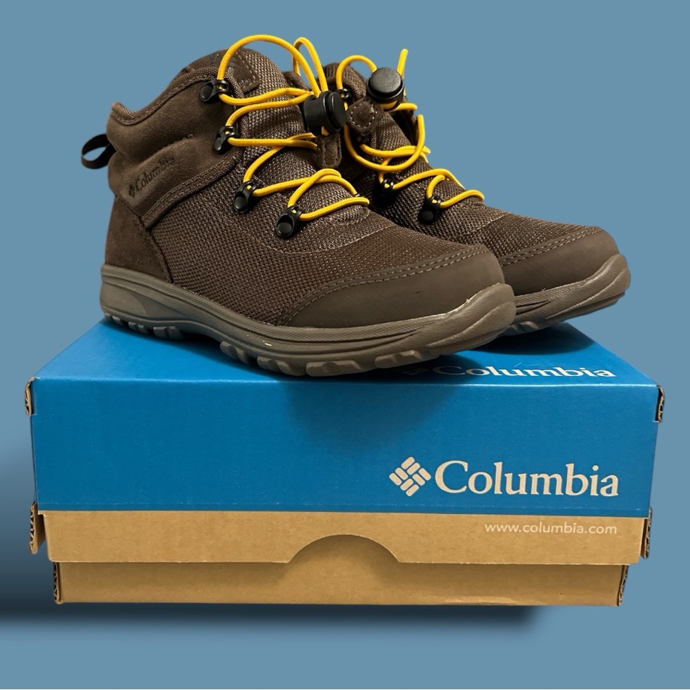 Youth Fairbanks Mid Waterproof boots